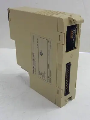 USED OMRON C200HW-SLK24