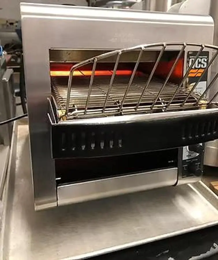 QCS Commercial Conveyor Toaster