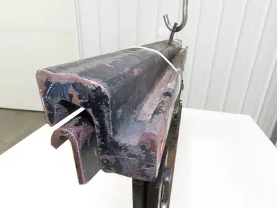 Hyster E50XM-33 Forklift Carriage Side Shifter 38.5" Width 5500lbs Class 2