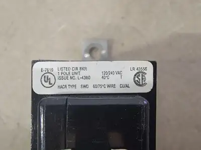 USED CUTLER-HAMMER QBHW1015