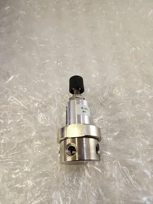 PORTER INSTRUMENT COMPANY 8286 PRESSURE REGULATOR