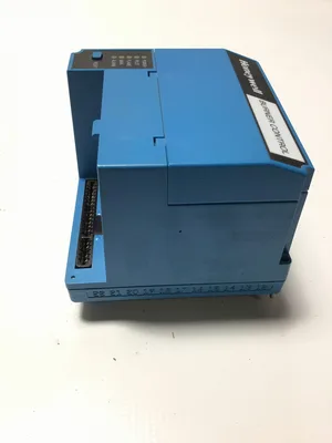 Honeywell RM7890A10015 Burner Control 2000VA Max