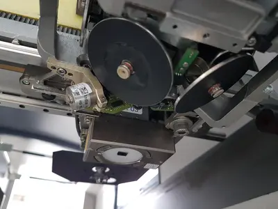 USED SIEMENS SIPLACE SMT MACHINES  PACKAGE