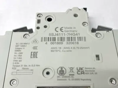 USED SIEMENS MINIATURE CIRCUIT BREAKER 1-POLE C-TRIP 240V 14KA 5A