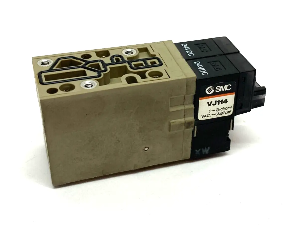 VJ114 | SMC  Dual Solenoid Valve Assembly - Used