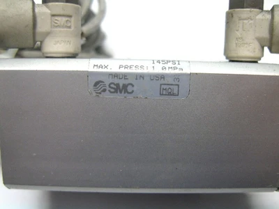 USED SMC SMC CDQ2D16-30DCM