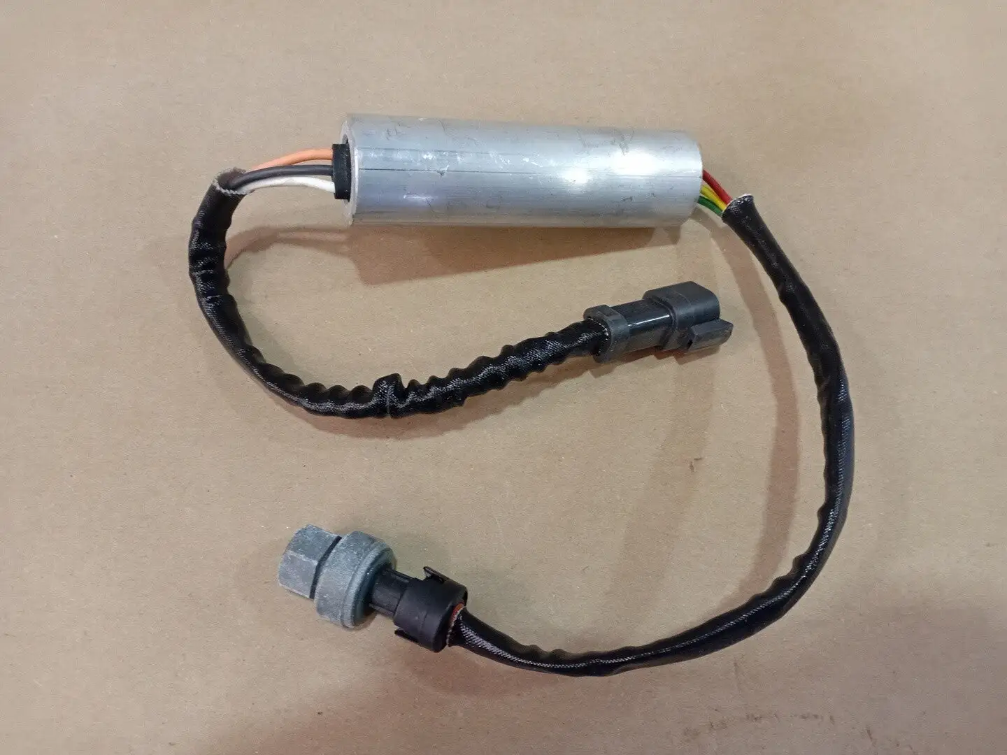 USED CATERPILLAR 157-8394