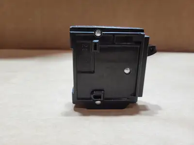 USED SCHNEIDER ELECTRIC CHOM115
