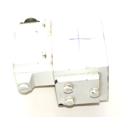 MOOG MODEL: J631A064 SERVO VALVE