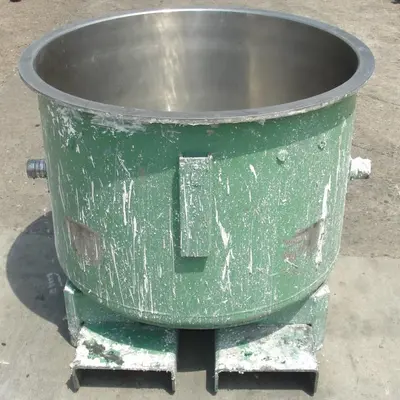 SPC6797  Mixer and Blender 100 gallon Ross change can Stainless Steel 39.25" inside diameter 27.5" inside height