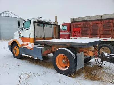 USED 1994 INTERNATIONAL 8200