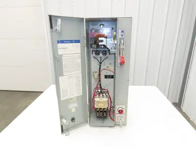 Westinghouse A204S0BAW7 Combination Starter Fusible 600V 3PH 5HP 240V Coil