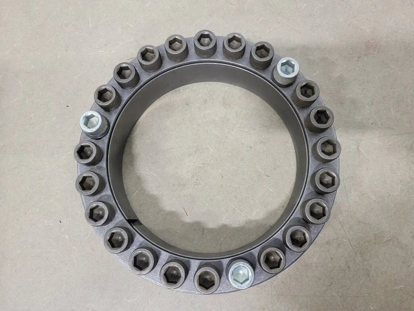 NEW RINGFEDER RFN 7012