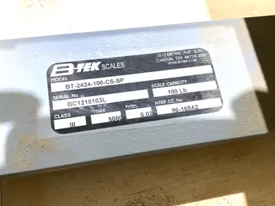 USED B-TEK, AVERY WEIGH-TRONIX BT-2424-100-CS-SP, WI-125LED