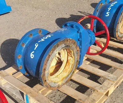 USED AMERICAN DARLING 12" GATE VALVE