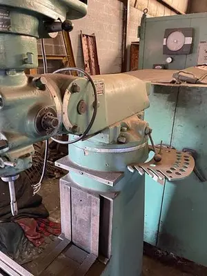 Pilgrim Vertical Mill: Table Size 43 1/2" x 9"