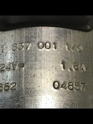 USED BOSCH 0 810 001 830
