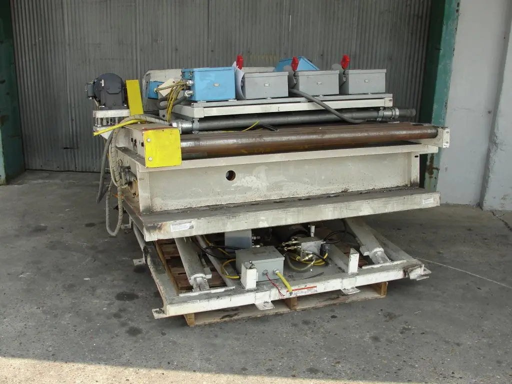 SPC5310  Conveyor 51" w x 58" l size BlueARC powered roller conveyor CS