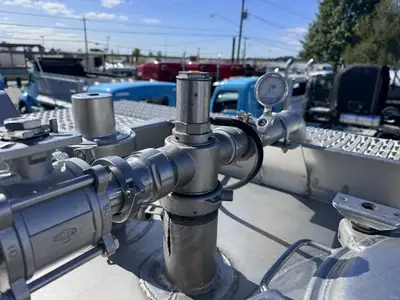 Used 2018 BRENNER FOOD GRADE Tanker Trailers Texas US | MCO Truck & Equipment #1513796