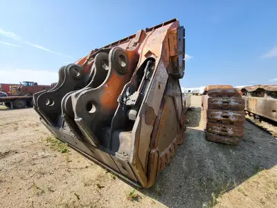 EX3600-5 FS Bucket - 147" Wide