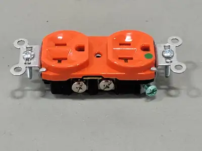 20A, 125V Duplex Receptacle Hospital Grade 8300-HOR (Box of 17)