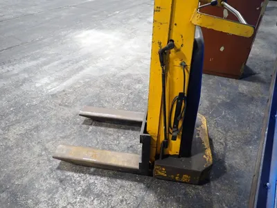 USED BIG JOE MFG. CO. 1518R5