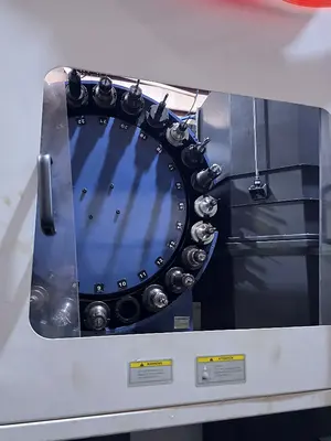 Used 2013 NEWAY HM503T Horizontal Machining Centers Illinois US | Machinery Marketing International #1047773