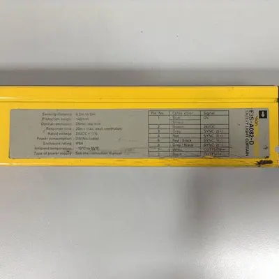 USED OMRON F3S-A082-D
