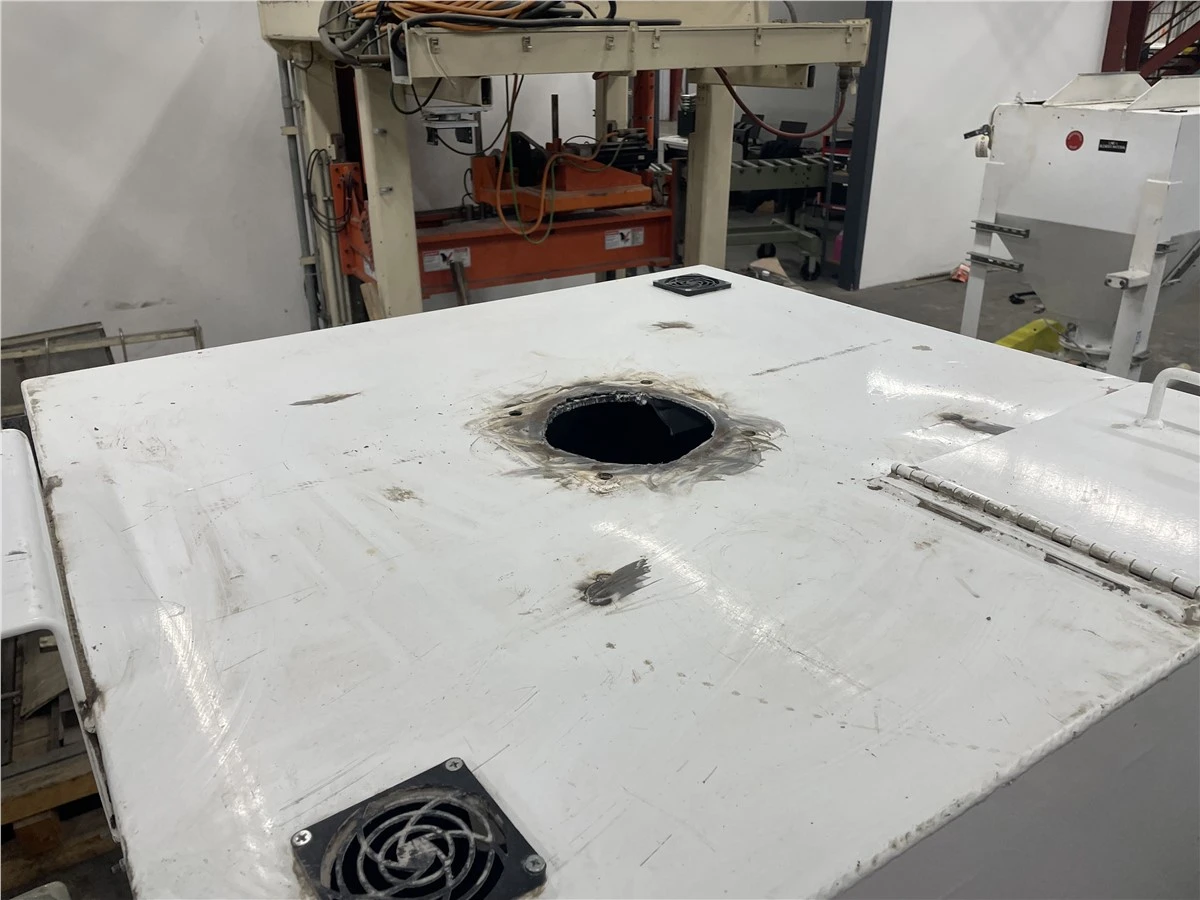 26 CU. FT. Surge Bin With Rotary Air Lock