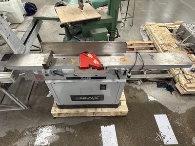 DELTA 52-680X wood working equipment | ListingHippo (2)
