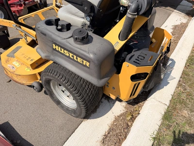 Used HUSTLER FH721V  - ENGINE HAS BEEN REPLACED AT 215 HOURS Mowers Michigan US | Miedema Asset Management Group #1414356