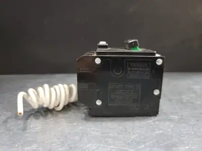 30 Amp, 2 Pole, 120/240 Volts Circuit Breaker