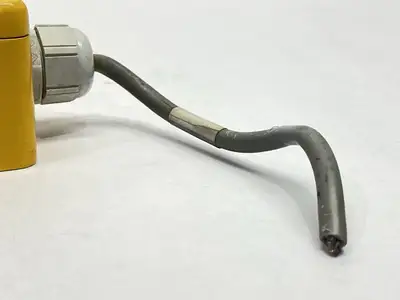 Used Allen-Bradley Ser. E Guardmaster Lifeline 4 Cable Pull Switch Relays & Switches Michigan US | Maverick Industrial Sales #1397812