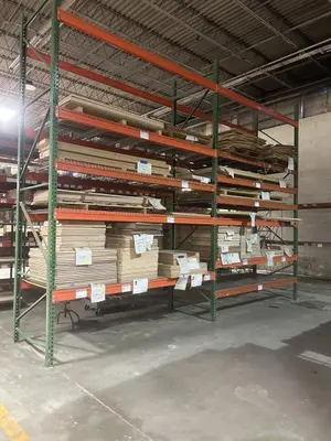 Unknown Pallet Racking