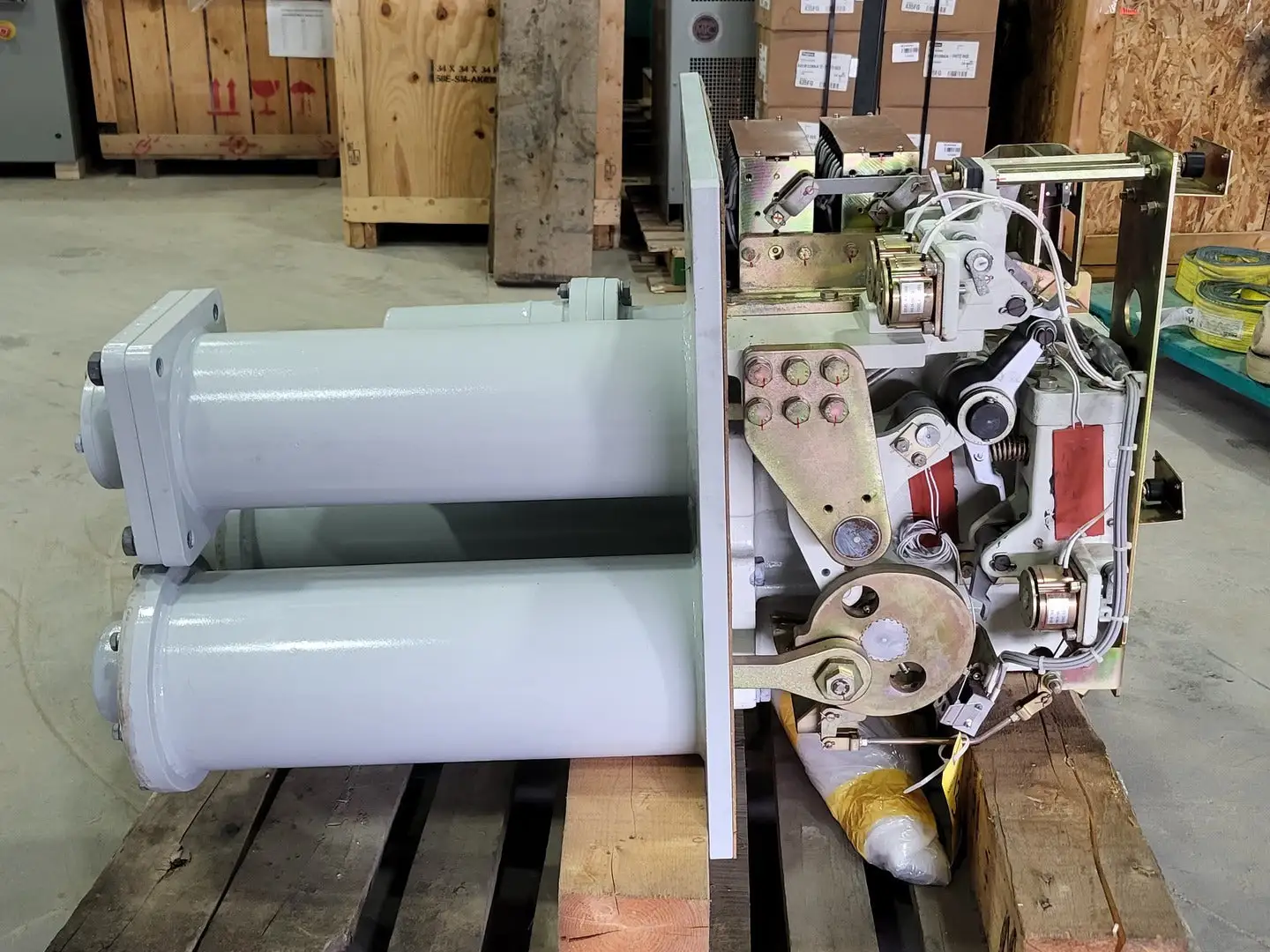 145kV Gas-Insulated Circuit Breaker HVB S1 C