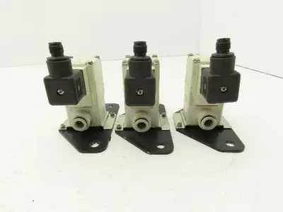 SMC VX230HZ3A 2-Way Solenoid Valve NC 24VDC 3/8" Push Connect  Lot of 3