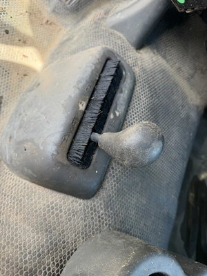USED 2005 GMC 3500