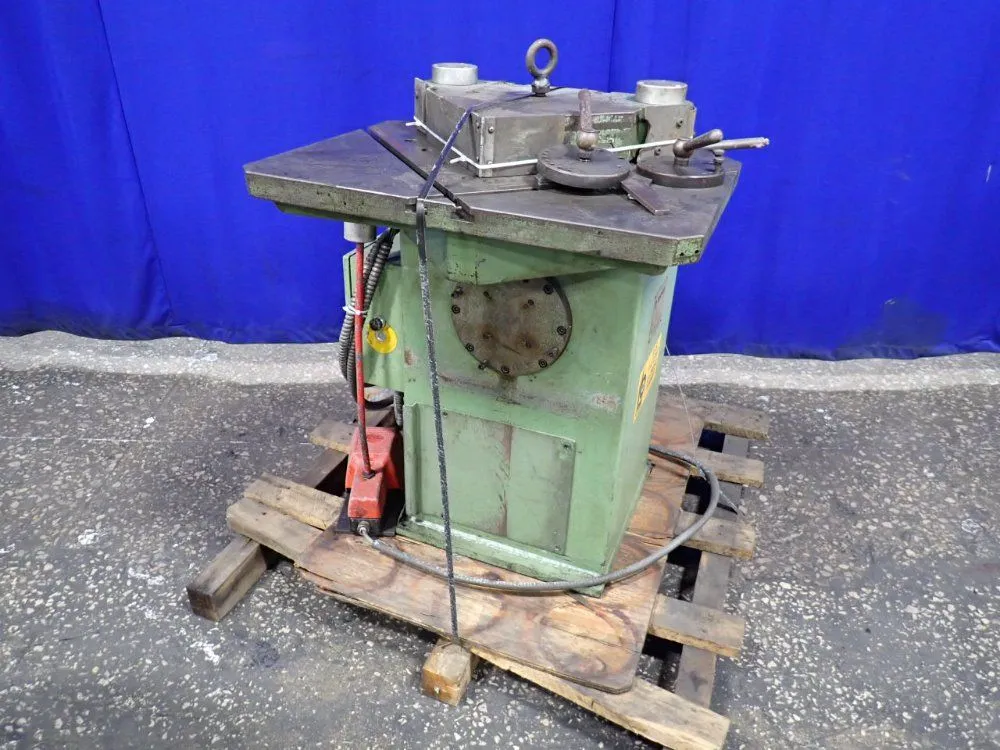 Used 1982 BOSHERT PN4 Notching Machines Ohio US | HGR 24 #728506