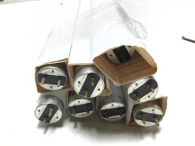 Sylvania F017/735/ECO 17W White Beam Light Bulbs (Lot of 8)
