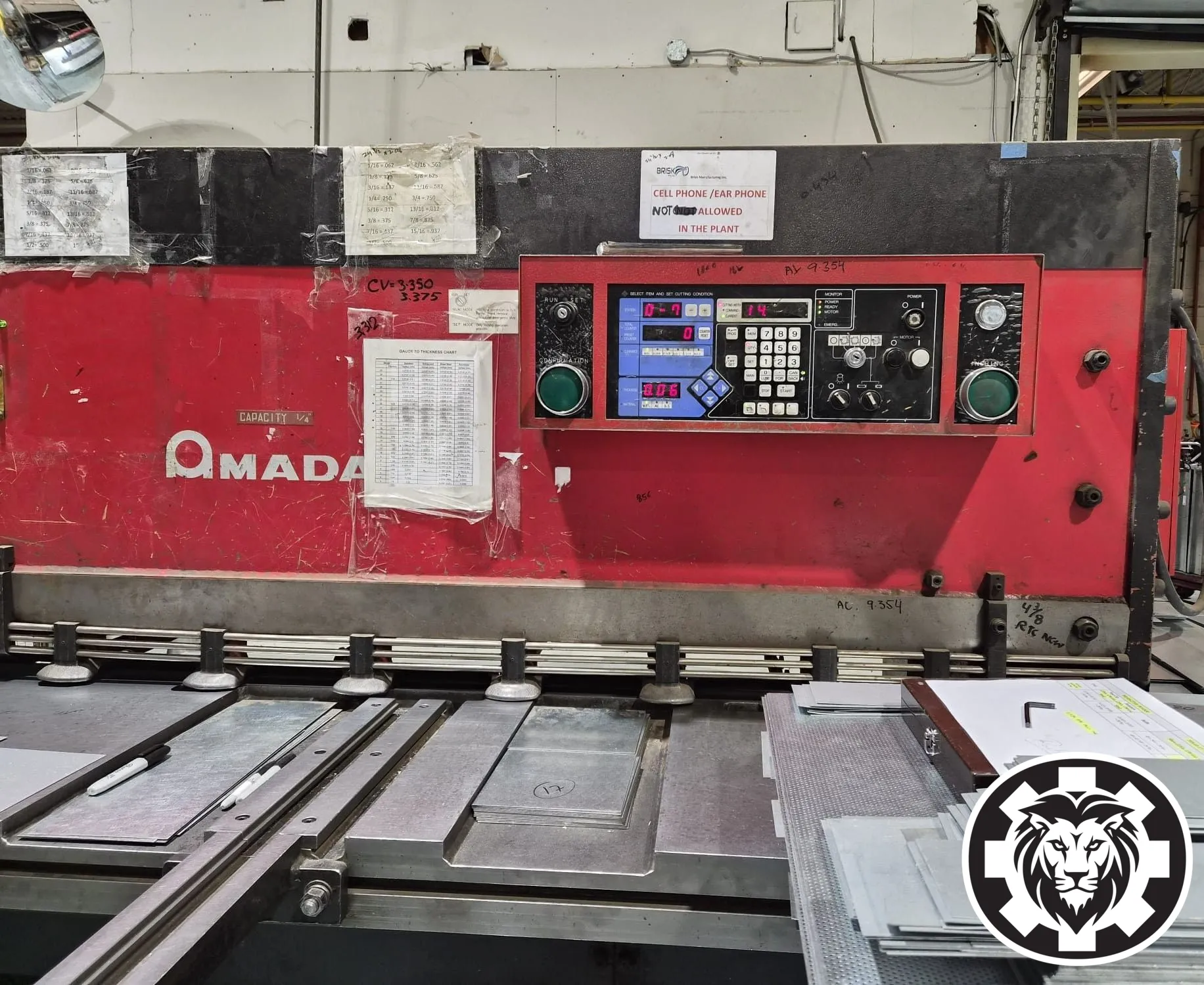 1/4" x 10' Amada M3060 Shear, 2003 – CNC Backgauge, Sheet Support System, Squaring Arm, Front Support Arms