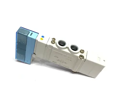 USED SMC SOLENOID VALVE 4/5-PORT 0.2~0.7MPA