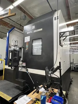 2015 HYUNDAI WIA LV1100R Boring Mills Vertical CNC | USED CNC (2)