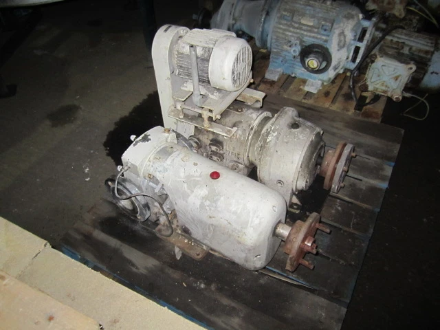 250 LPM S/S SSP JKTD  Lobe Pump Type 300 ND
