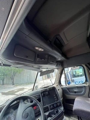 Used 2012 FREIGHTLINER CASCADIA Conventional trucks Florida US | Proxy Equipment #1384944