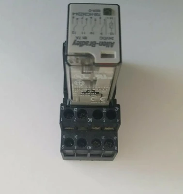 NEW ALLEN BRADLEY 700-HC24Z24-4