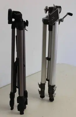 Camera Tri Pods Lot Of 2 Tri Pods For Cameras