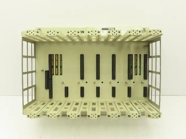 Used MODICON _UNKNOWN_ PLC Chassis | Arrow Industrial #640445