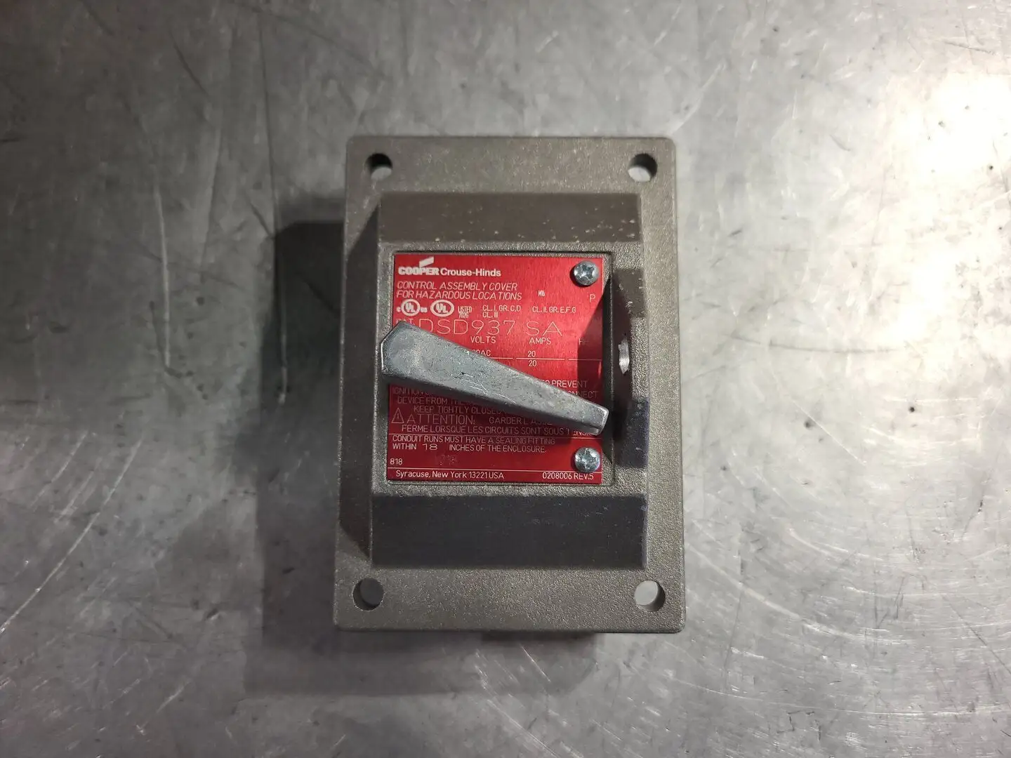 New | in-Stock CROUSE-HINDS DSD937 SA Switchgears British Columbia CA | Lenmark #242136