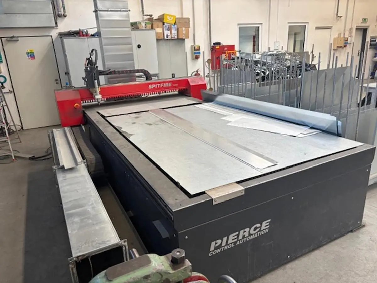 Used 2012 PIERCE SPITFIRE 1500 Plasma Cutters CZ | Amaron s.r.o. #1056799