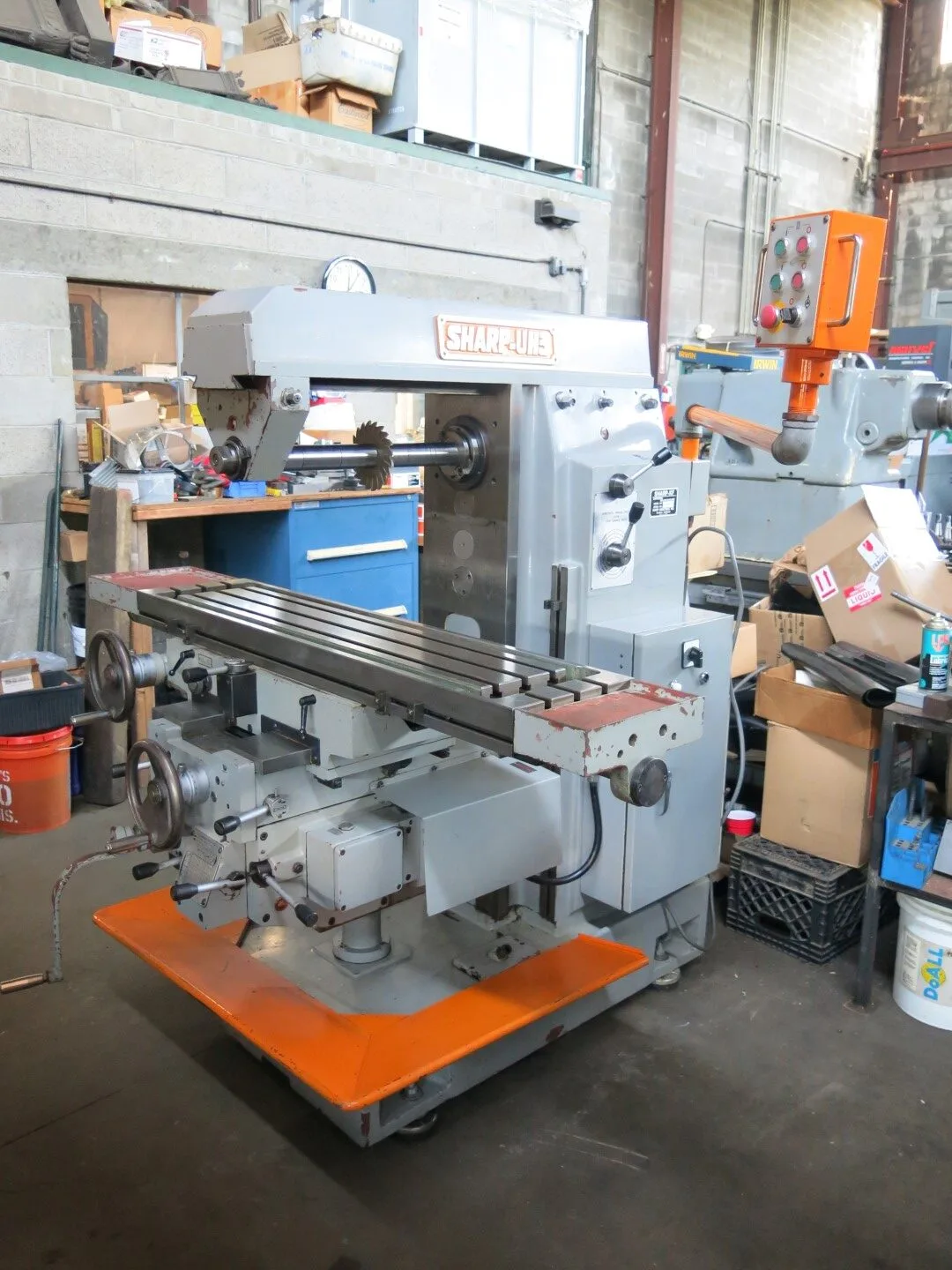 SHARP UH-3 HORIZONTAL MILLING MACHINE